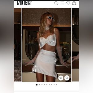 Perfect bridal fit! NOT SELLING PANTS. Cute for a brunch, or Bach trip!!